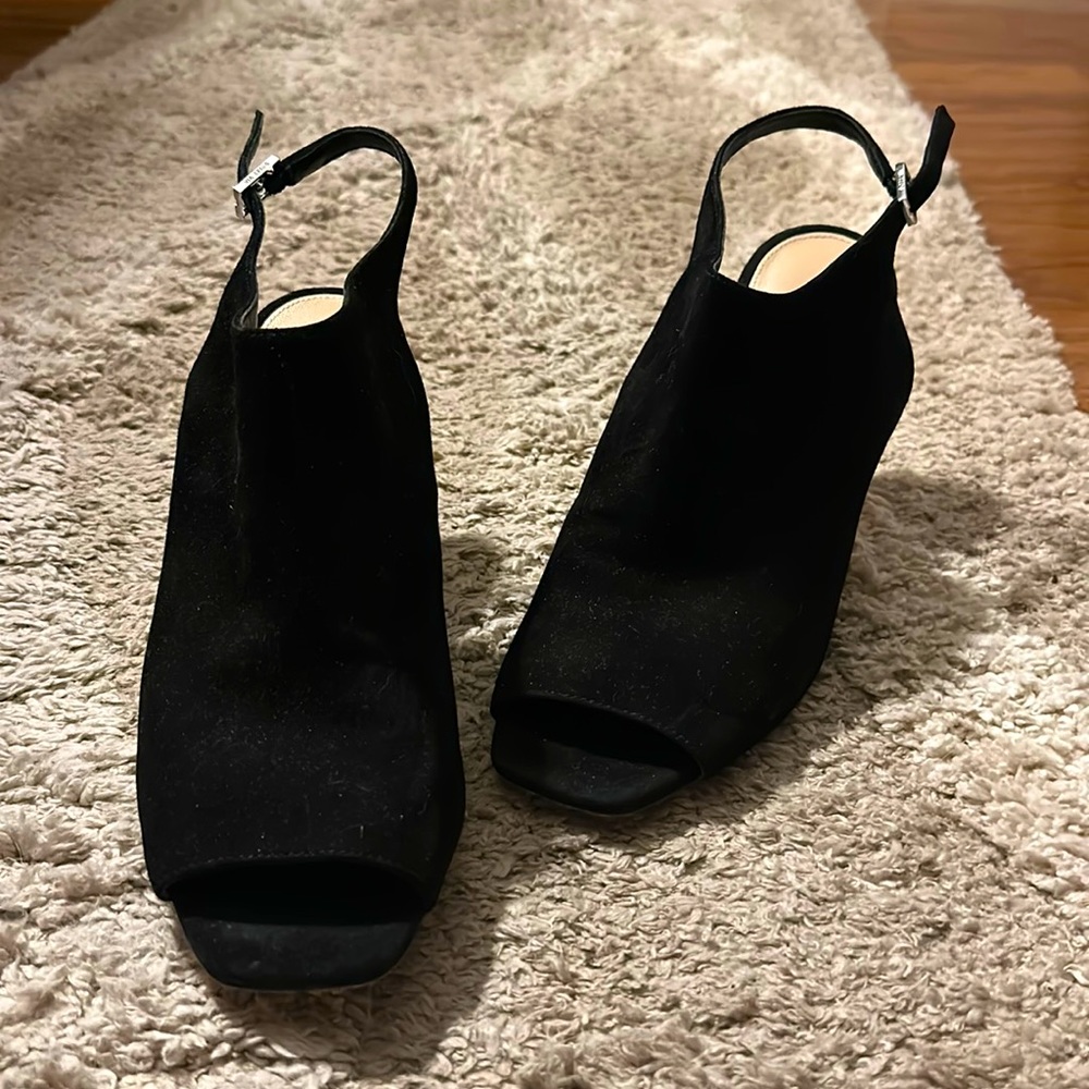 Via Spiga Black sling back heels